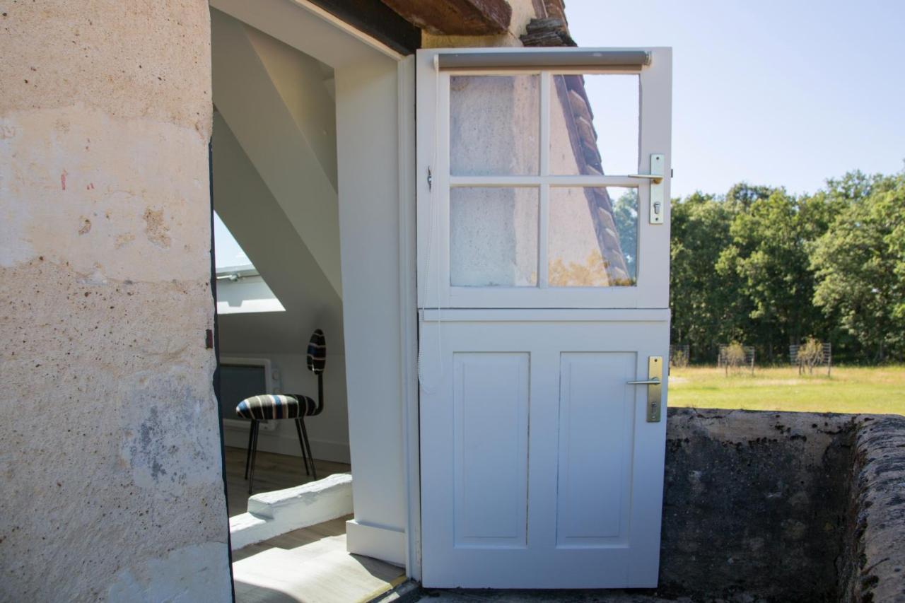 Domaine De La Trigaliere Villa Ambillou Exteriör bild